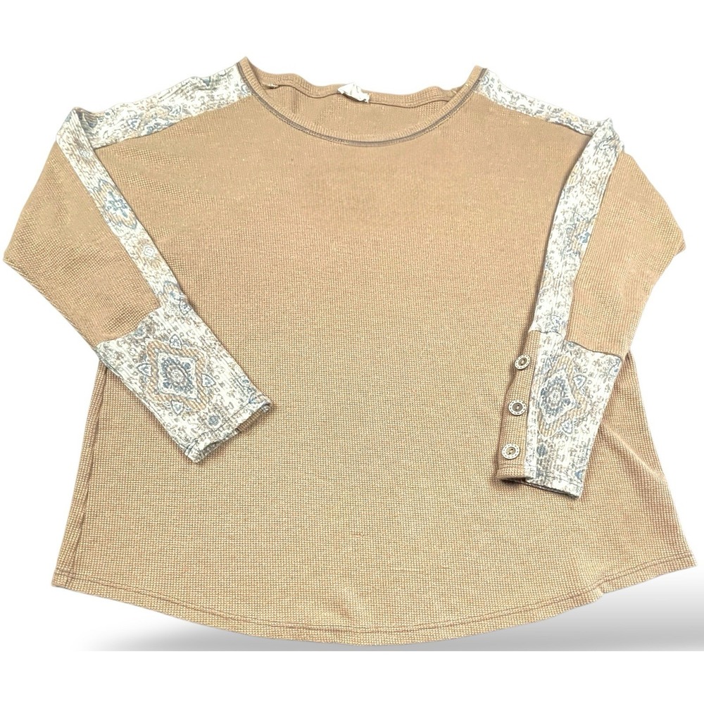 Boutique Waffle Knit Top Womens Size M Tan Boho Print Sleeve Button Soft Vintage